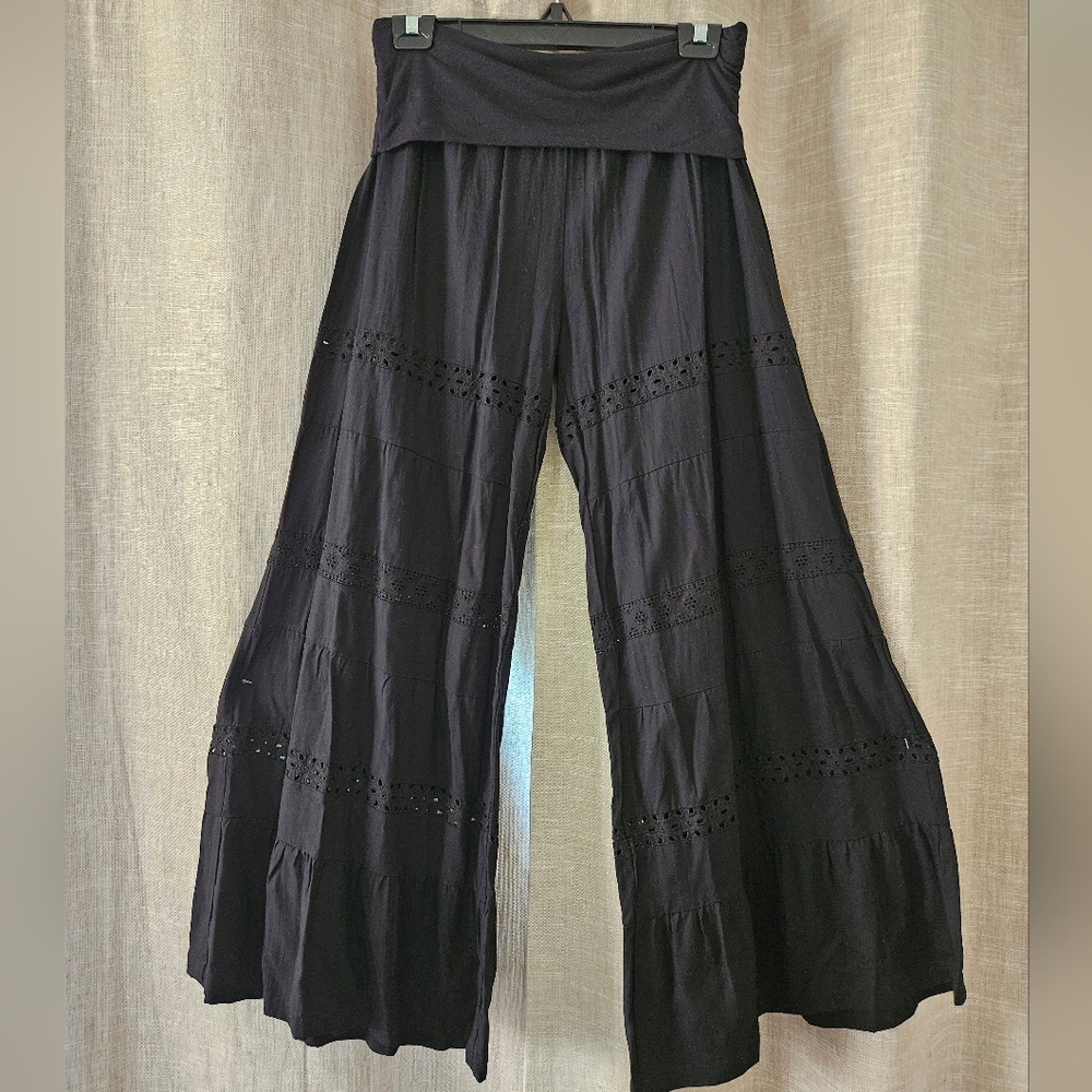 Baik Baik Honolulu Black Wide Leg Boho Pants L/XL